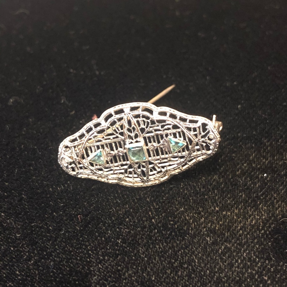 Vintage 14k White Gold Art Deco Pin